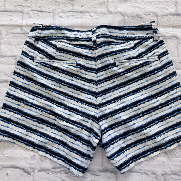 Spanx Sunshine 4” Striped Shorts S | Blue White - Picture 4 of 7